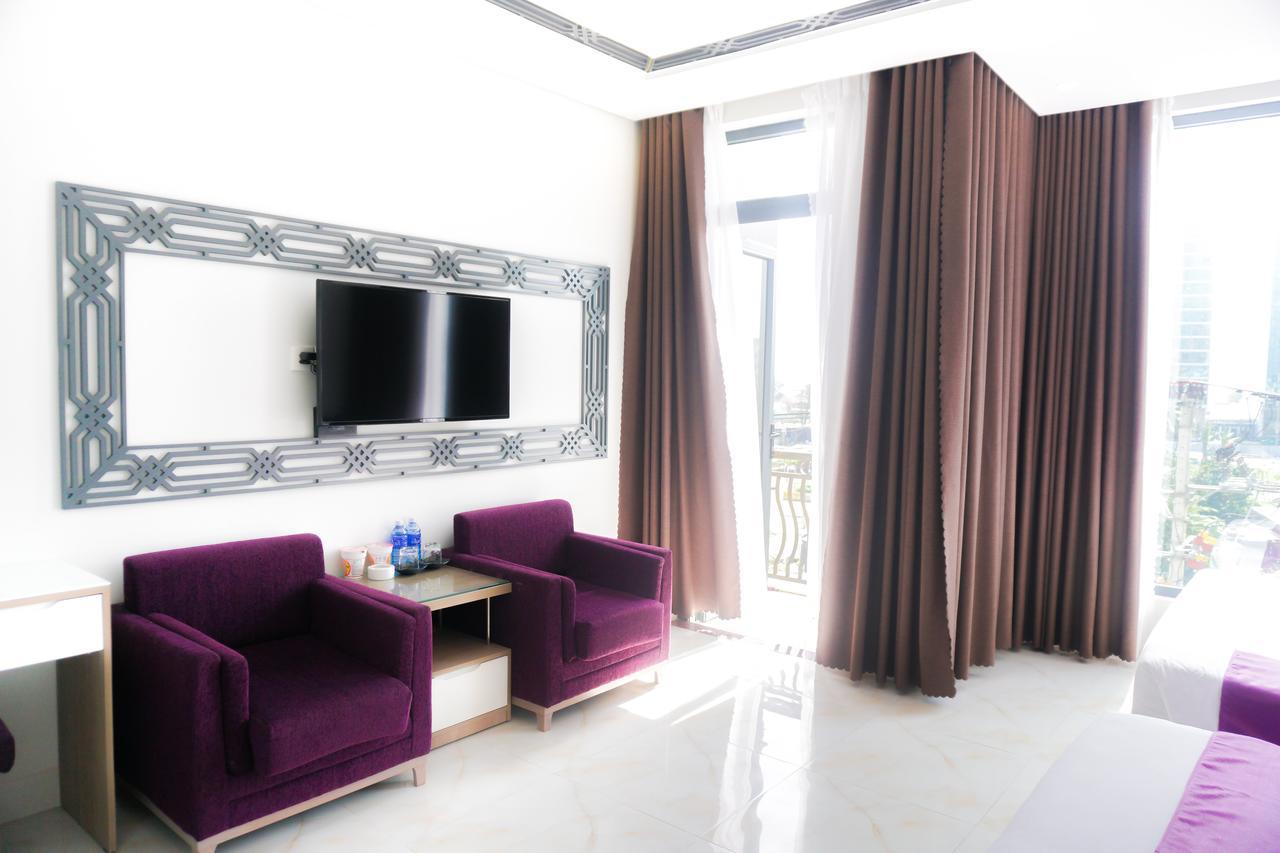 Hong Phuc Hotel 4 Da Nang Exterior photo