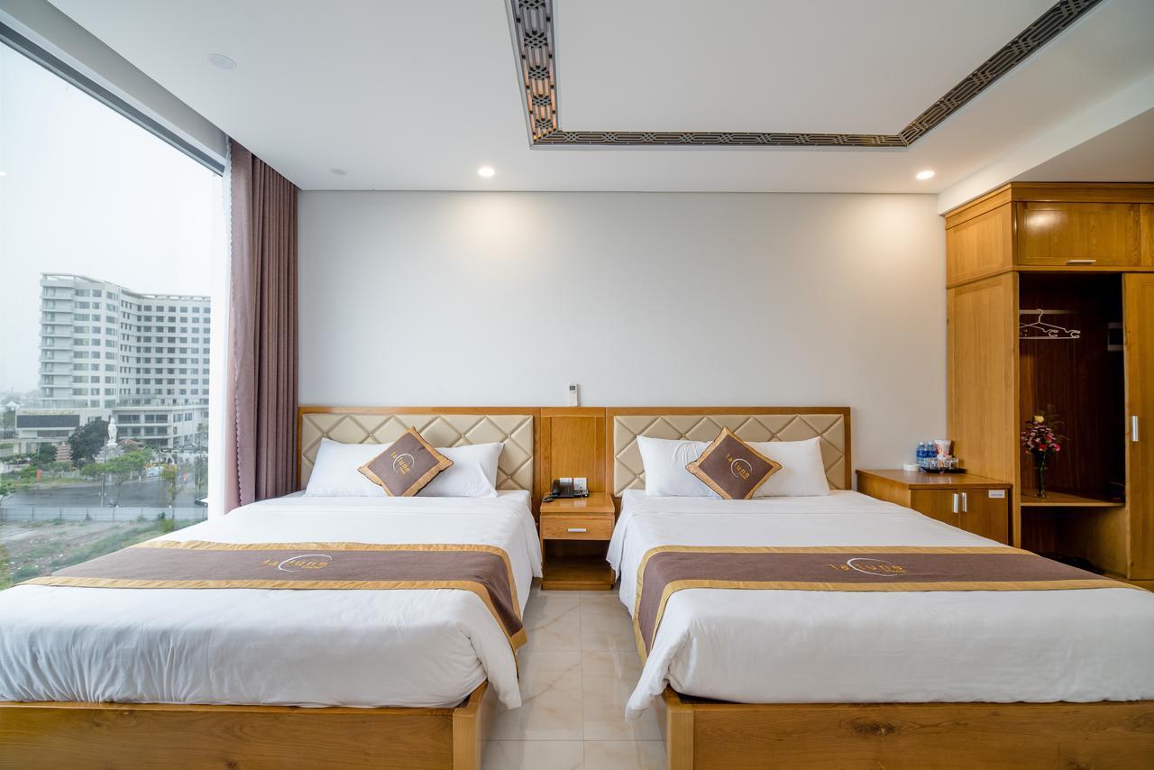 Hong Phuc Hotel 4 Da Nang Exterior photo